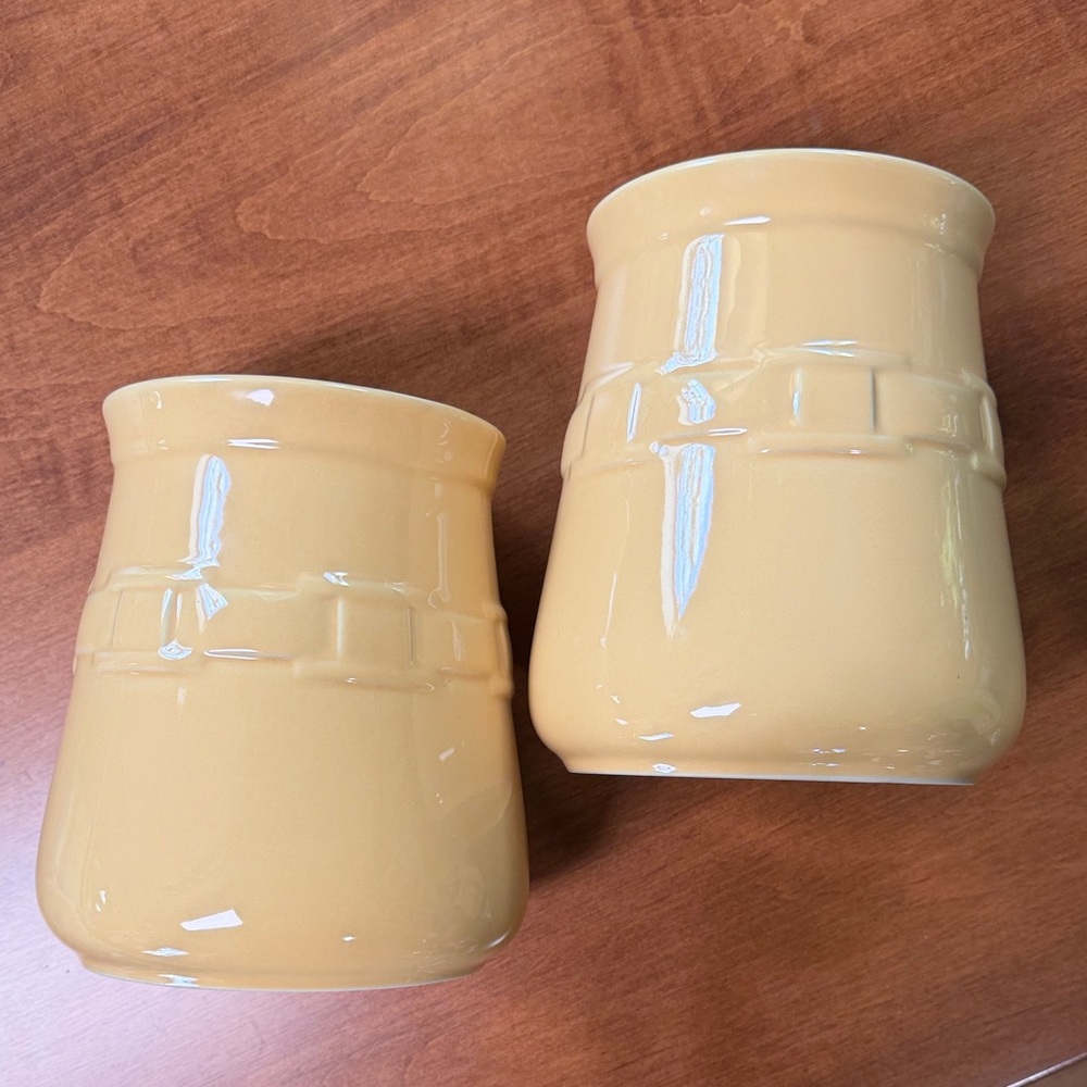 Longaberger Pottery Woven Traditions Butternut Yellow Crocks.